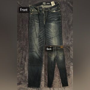 Signature by Levi Strauss & Co Mid Rise Slim Cuffed jeans